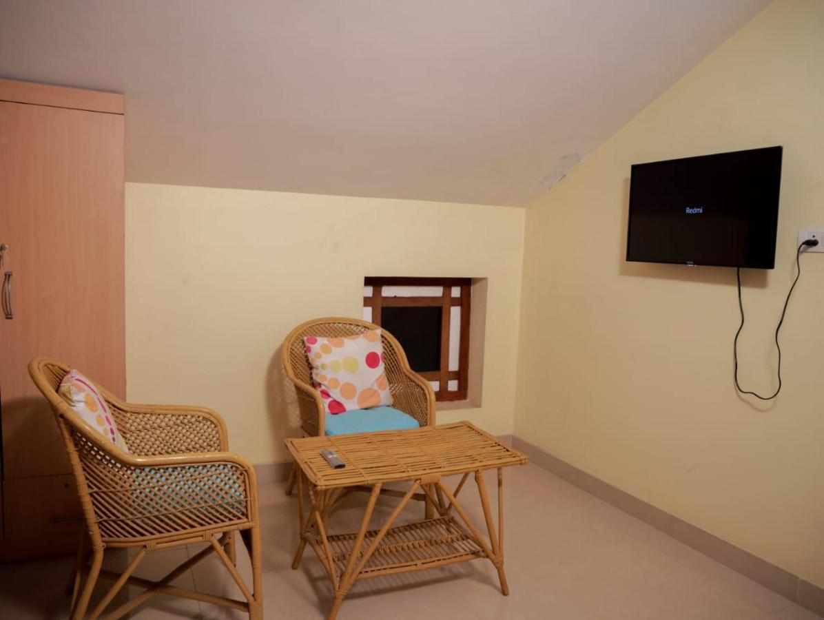 Ritu Homestay Thiruvananthapuram Exterior foto